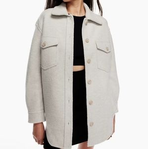 Wilfred FreeThe Ganna Shirt Jacket *Petite*